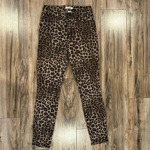 GOOD AMERICAN cheetah skinnies. Hot hot hot